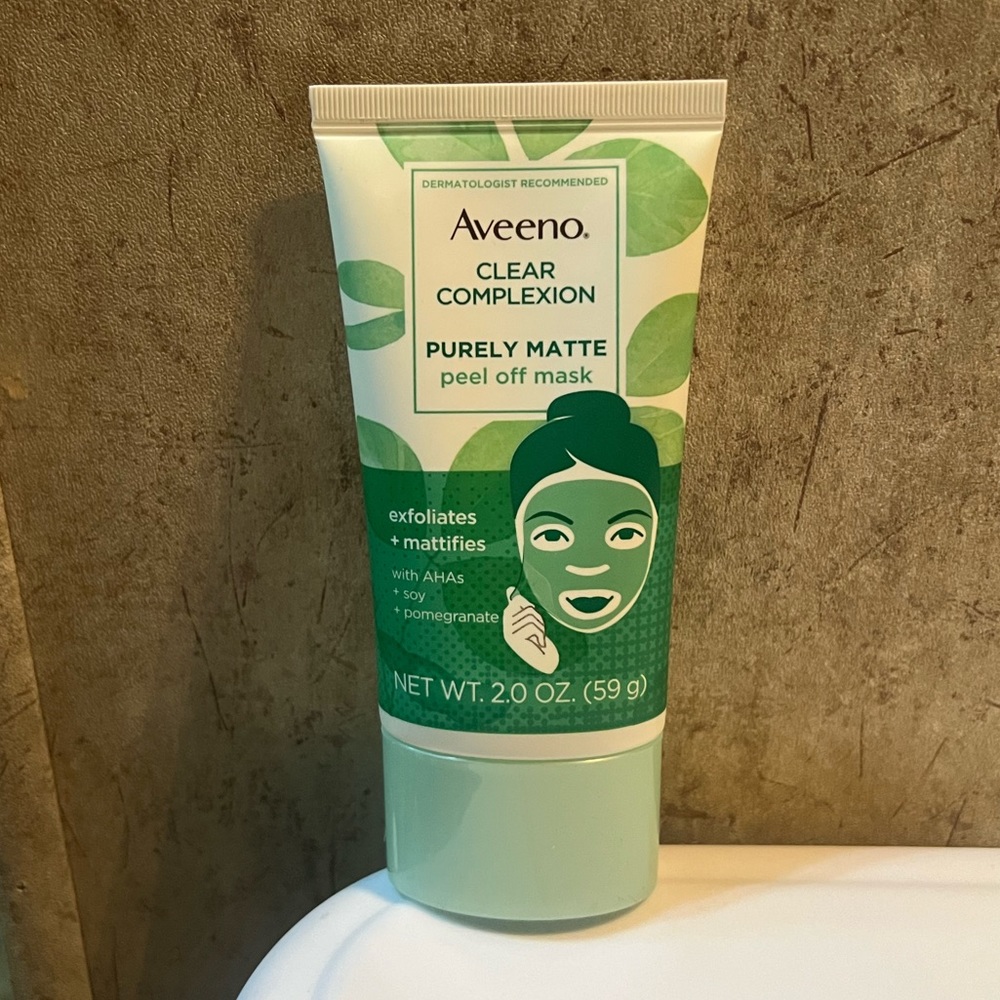New Aveeno Clear Complexion Peal Off Mask